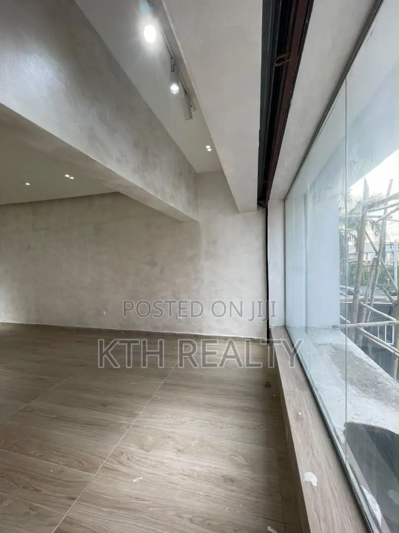50sqm Commercial Space