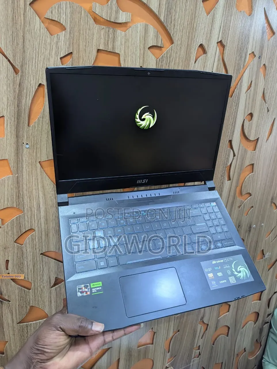 Laptop MSI Cyborg 15 16GB AMD Ryzen 5 SSD 512GB