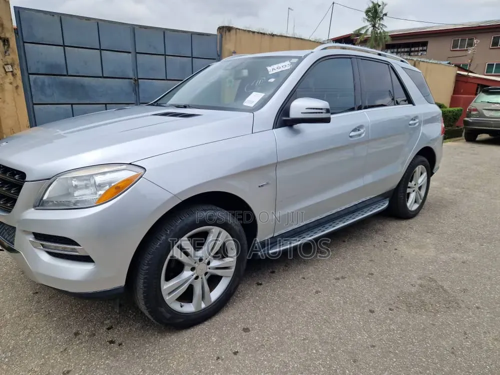Mercedes-Benz M Class 2012 Silver