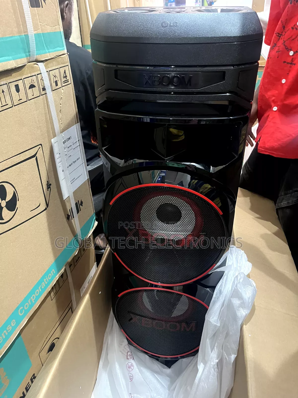 LG Xboom Party Speaker 800w (Rnc9)
