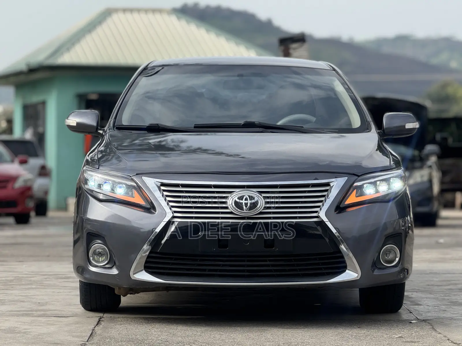 Toyota Corolla LE 4dr Sedan (1.8L 4cyl 4A) 2011 Gray