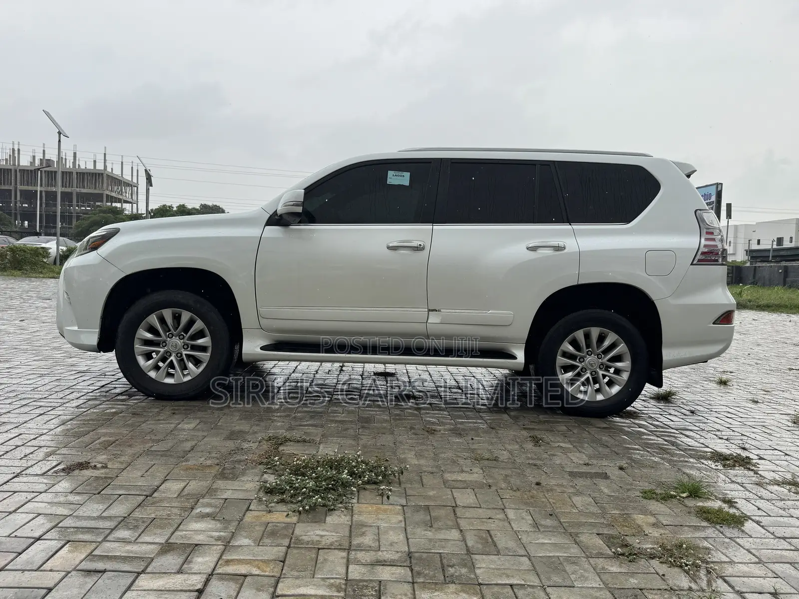 Lexus GX 460 Luxury 2015 White