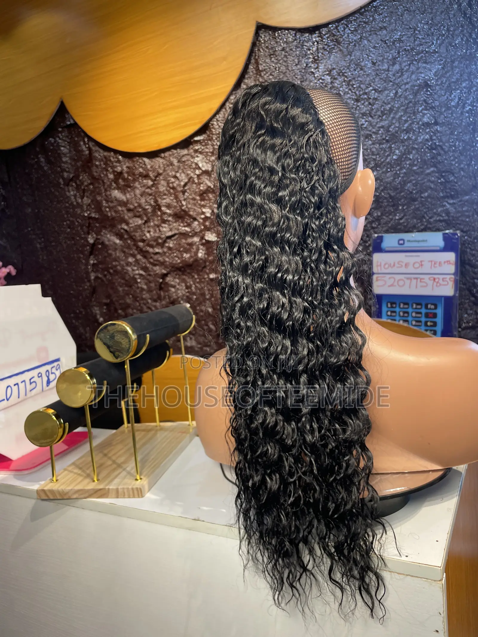 Curly Ponytail for Woman