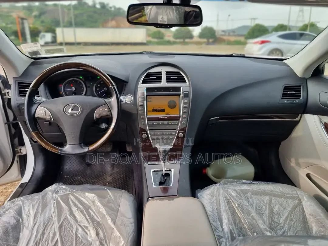 Lexus ES 350 2012 White