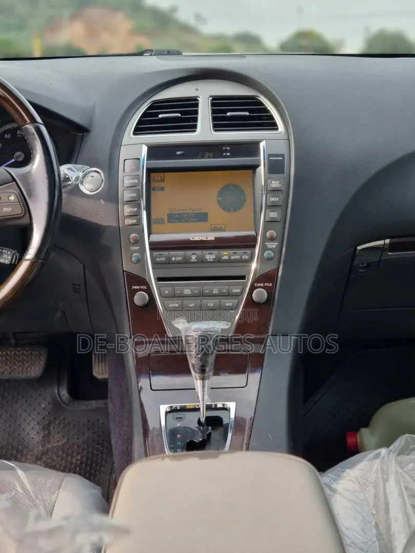Lexus ES 350 2012 White