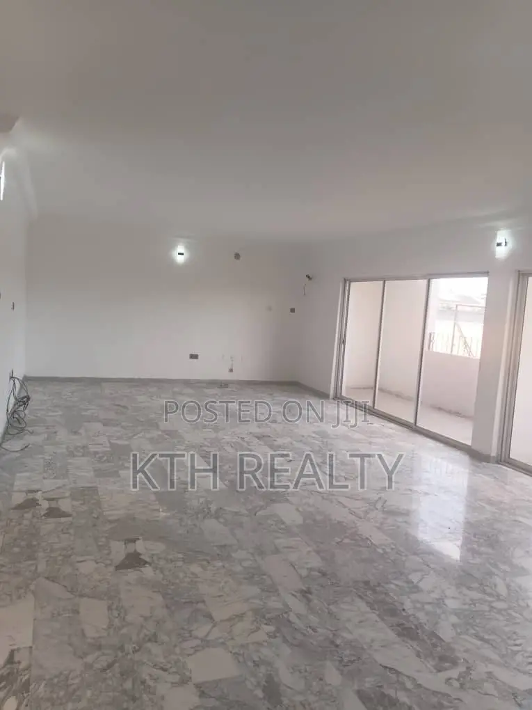3bdrm Apartment in Old Ikoyi for rent