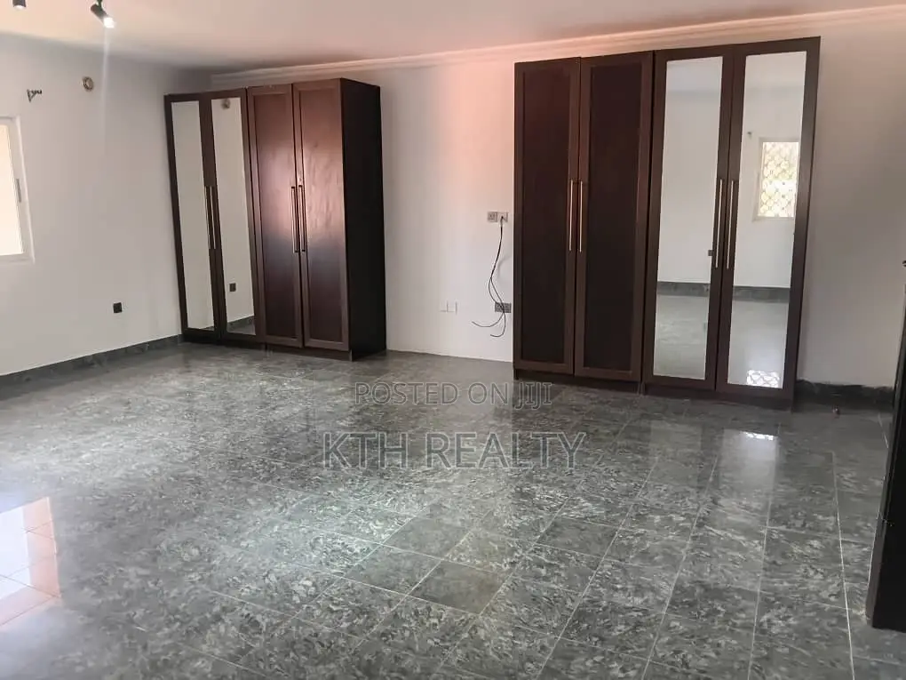 3bdrm Apartment in Old Ikoyi for rent