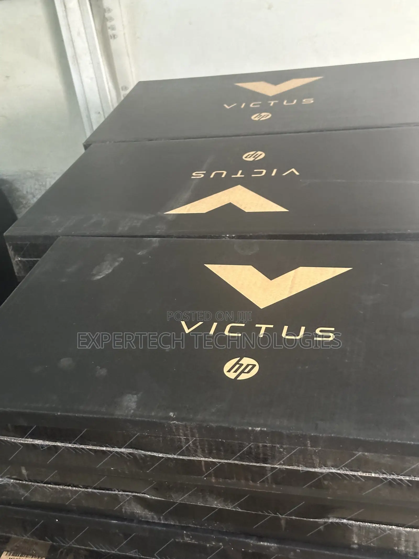 New Laptop HP Victus 15 24GB Intel Core i7 SSD 1T