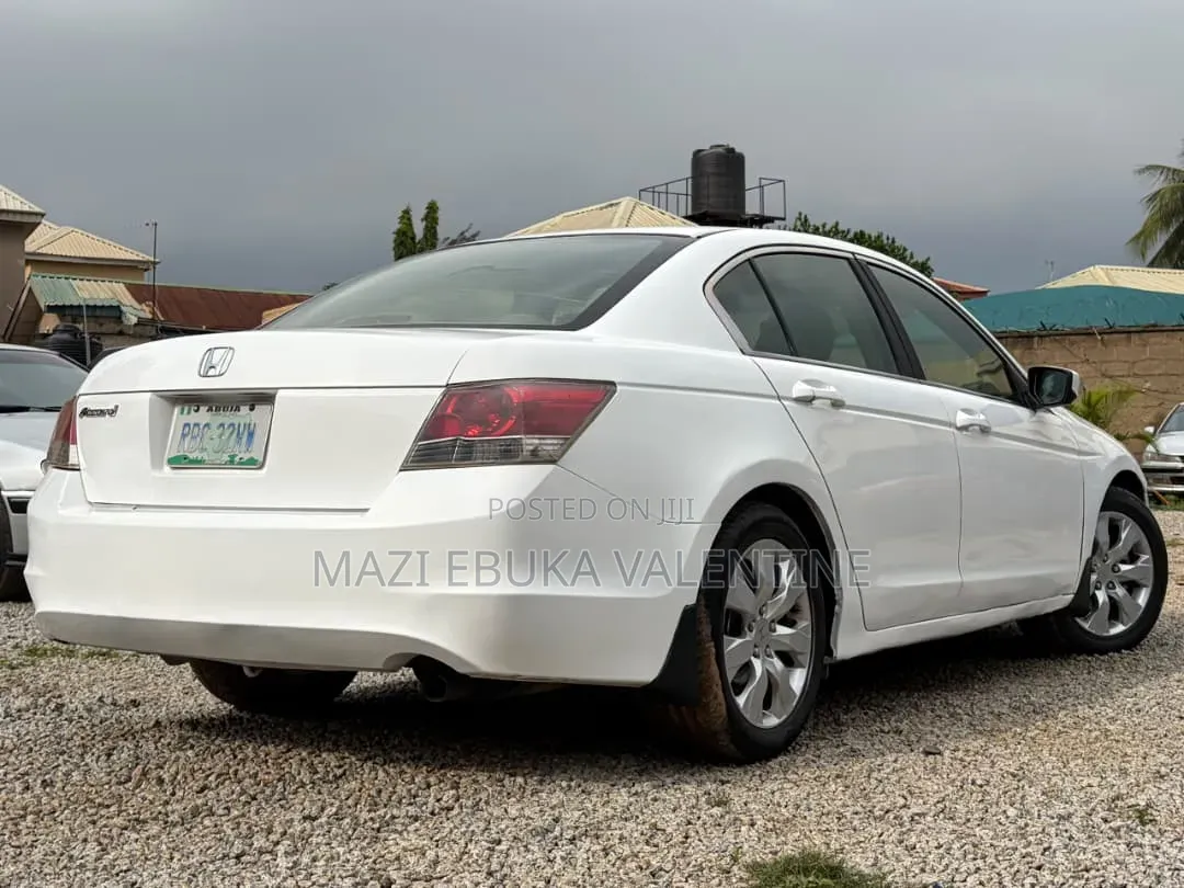 Honda Accord 2008 White
