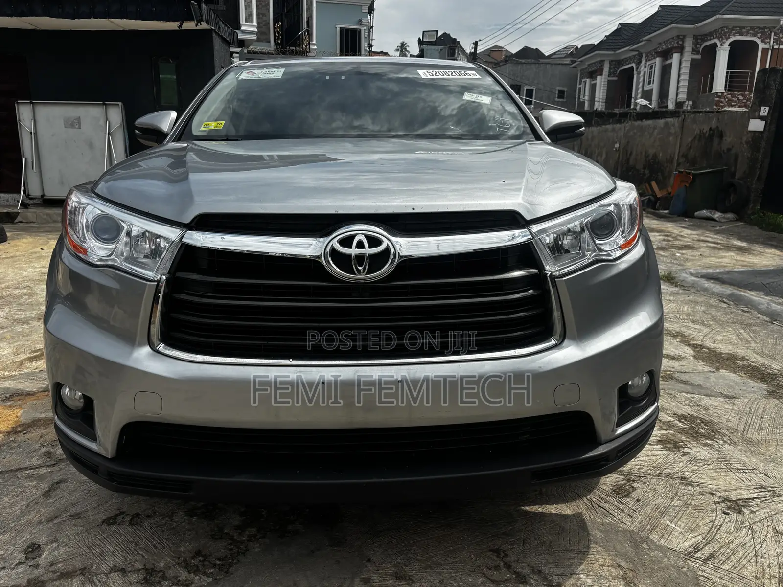 Toyota Highlander LE Plus 4dr SUV AWD (3.5L 6cyl 6A) 2014 Silver