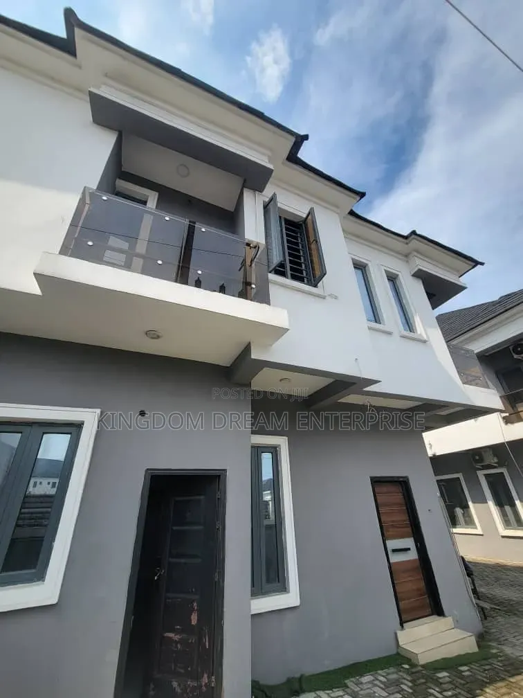 3bdrm Duplex in Orchid Lekki Lagos for rent