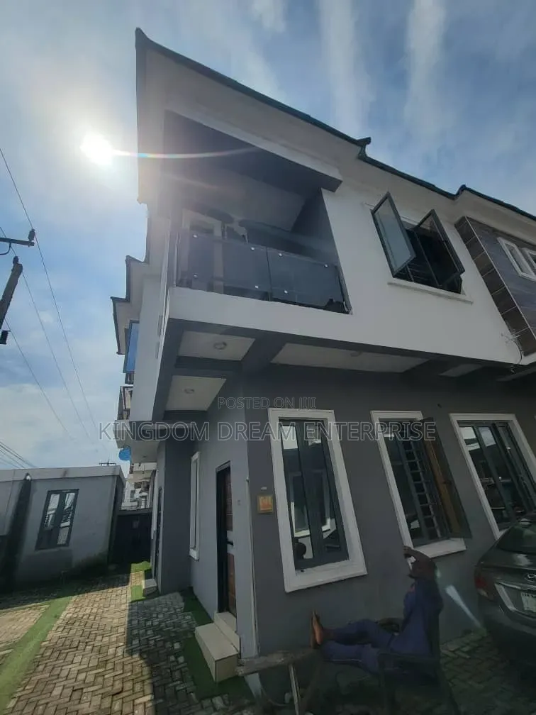 3bdrm Duplex in Orchid Lekki Lagos for rent