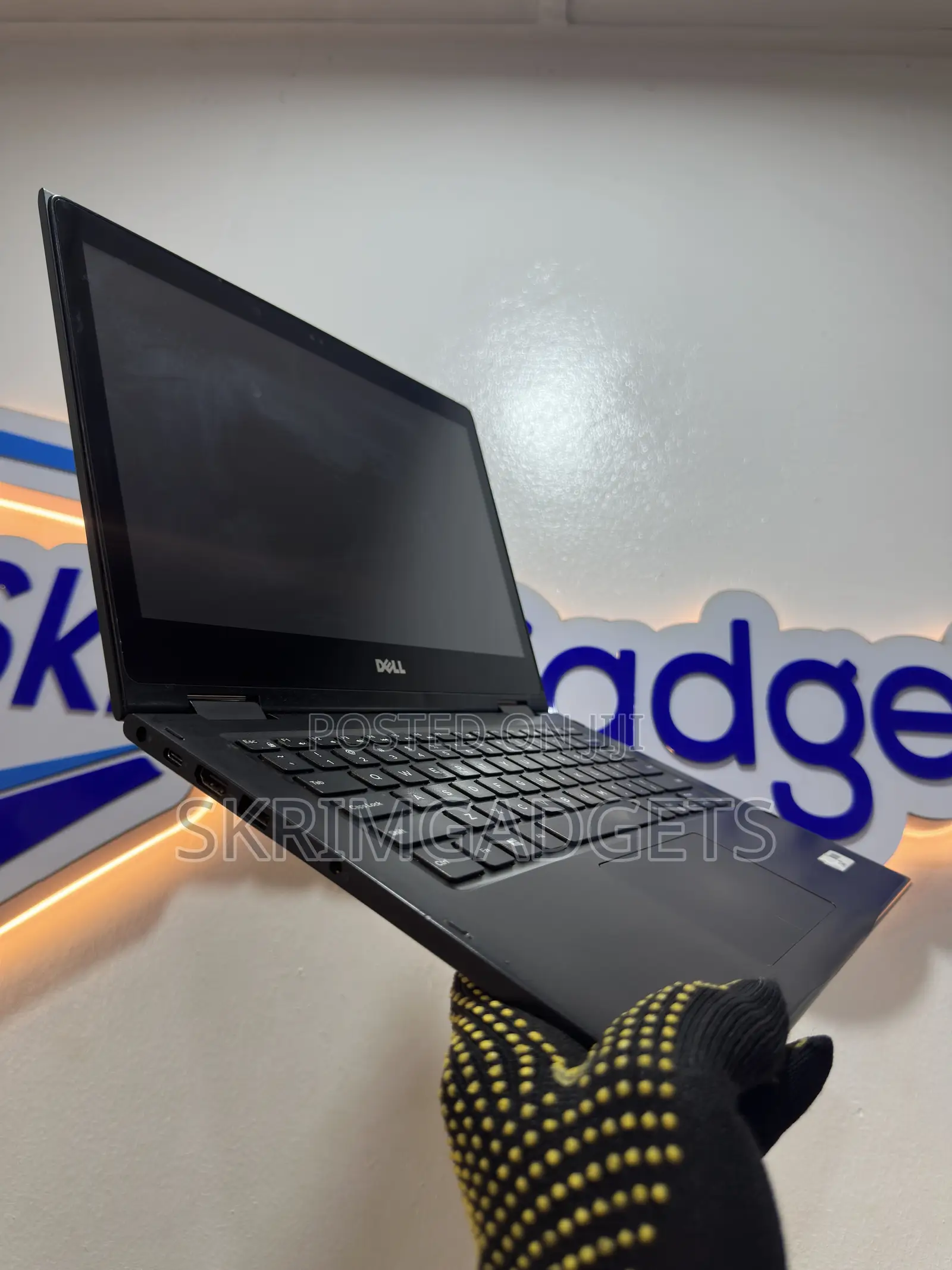Laptop Dell Latitude 3390 2-in-1 8GB Intel Core i5 SSD 256GB
