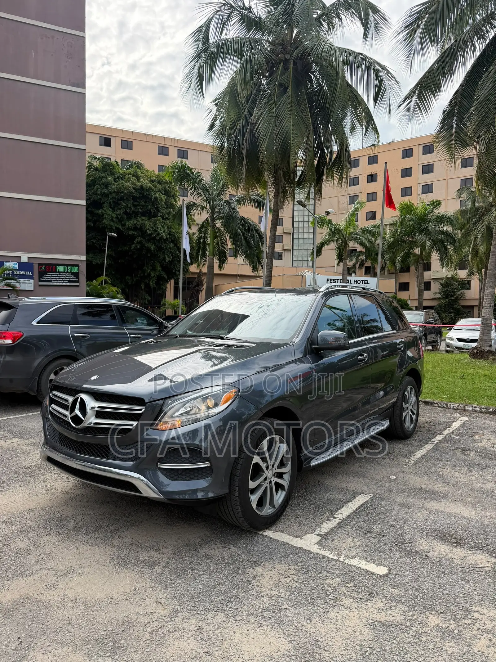 Mercedes-Benz GLE-Class 2016 Gray