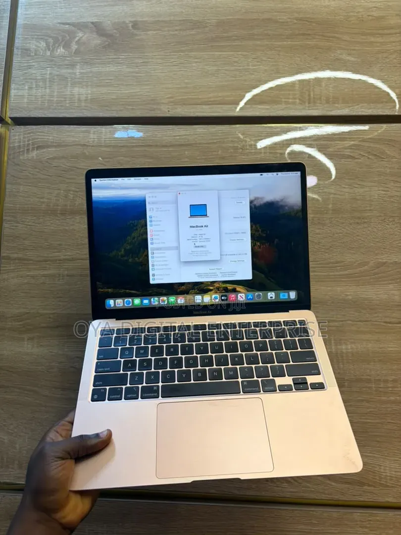Laptop Apple MacBook Air 2020 M1 8GB Apple M1 SSD 256GB