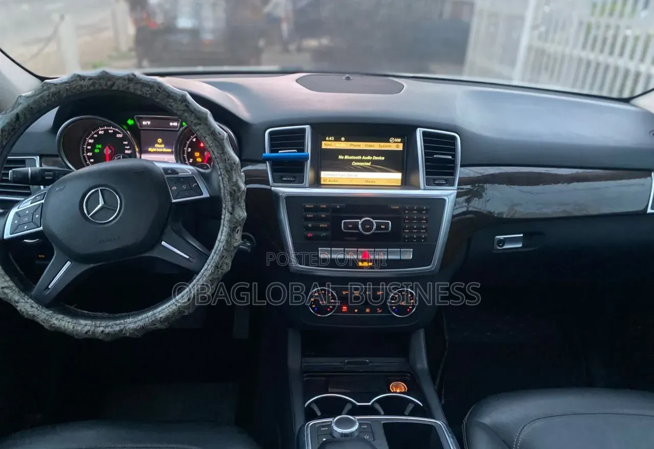 Mercedes-Benz M Class 2012 White