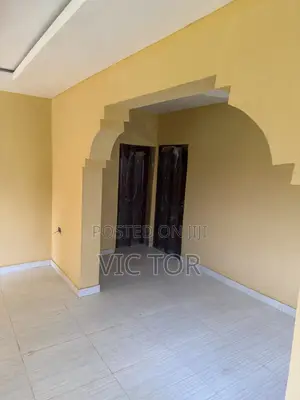 3bdrm House in Olomo Estate, Ido for sale