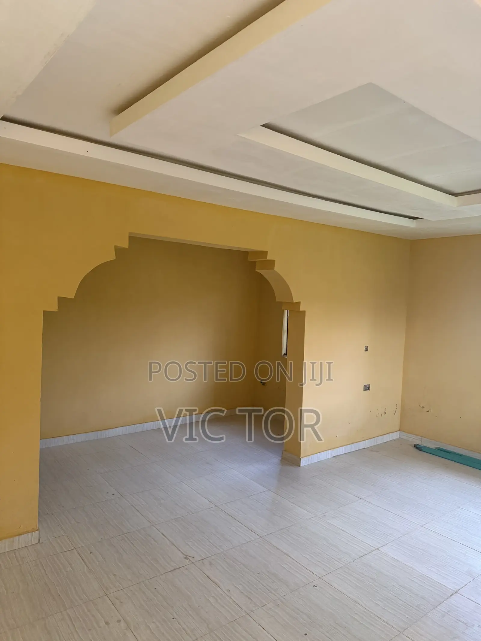 3bdrm House in Olomo Estate, Ido for sale