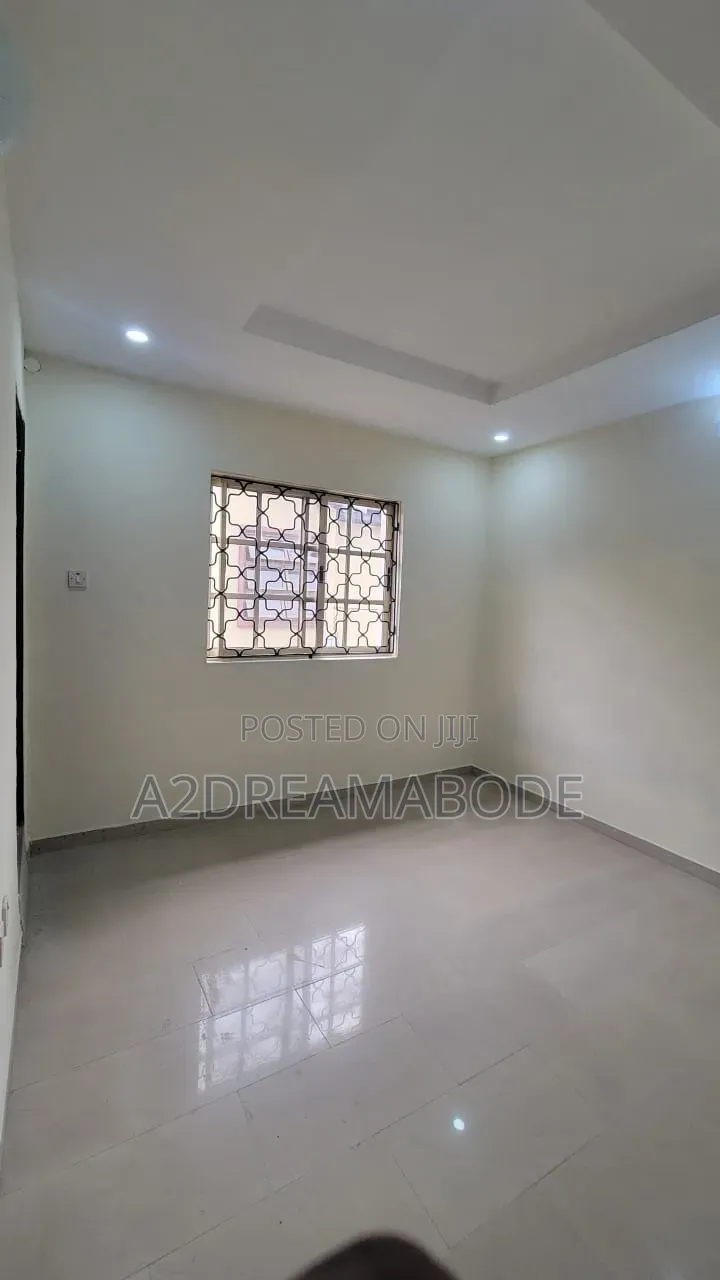 3bdrm Duplex in Ogba Gra for rent