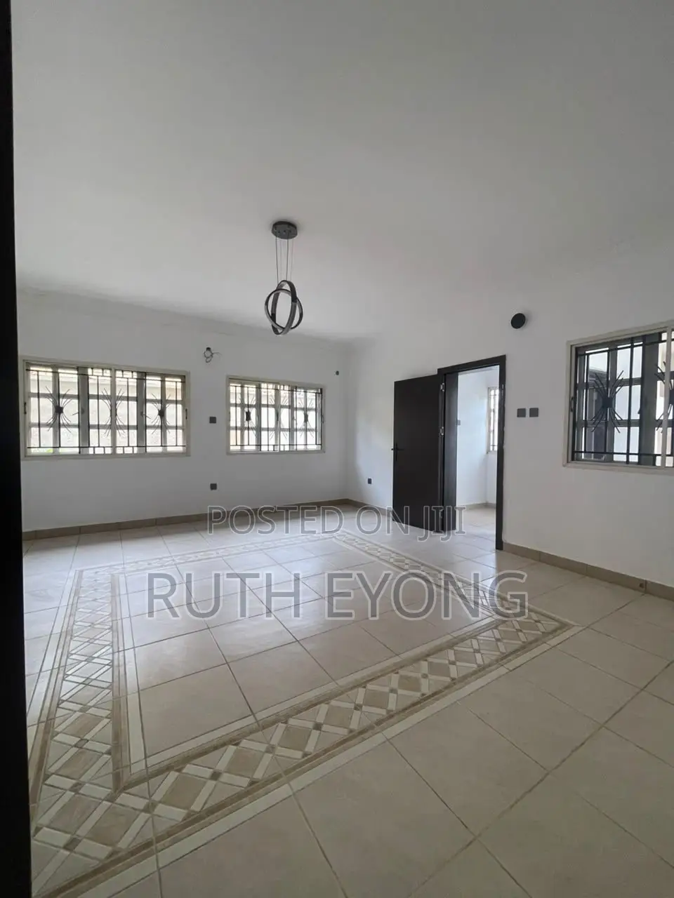 3bdrm Apartment in Lekki Phase 1 for rent