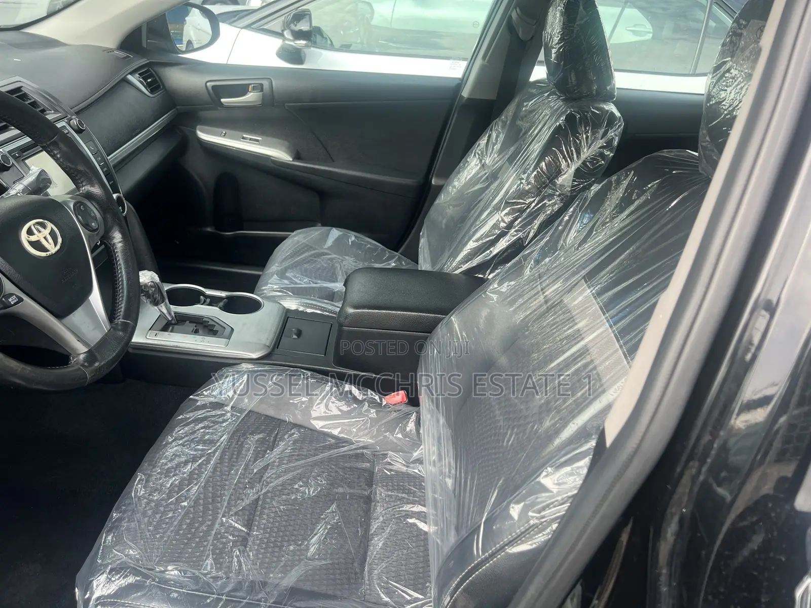 Toyota Camry SE 4dr Sedan (2.5L 4cyl 6A) 2013 Black