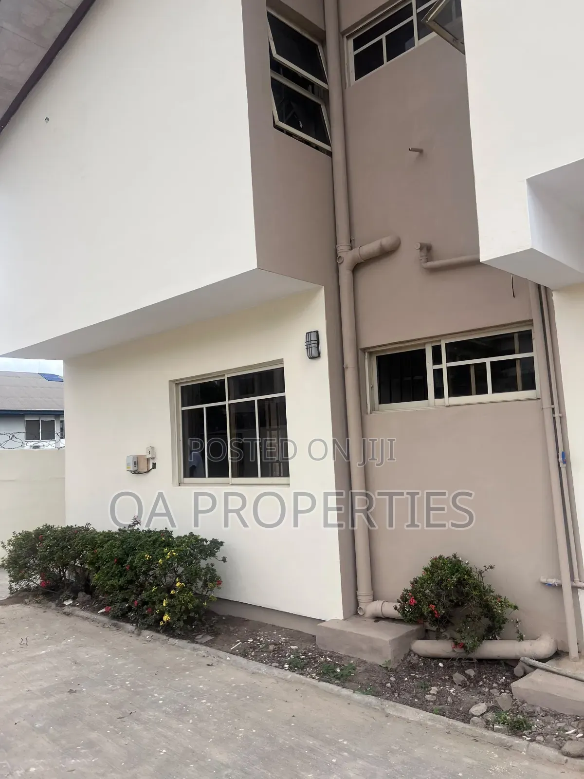 4bdrm Duplex in Adesina Est,After for rent