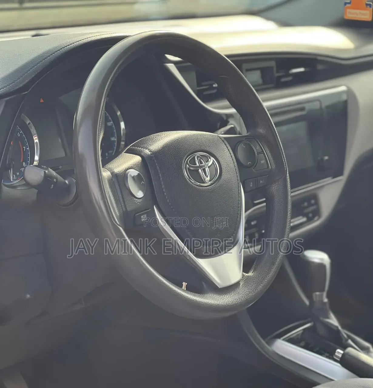 Toyota Corolla 2019 Red