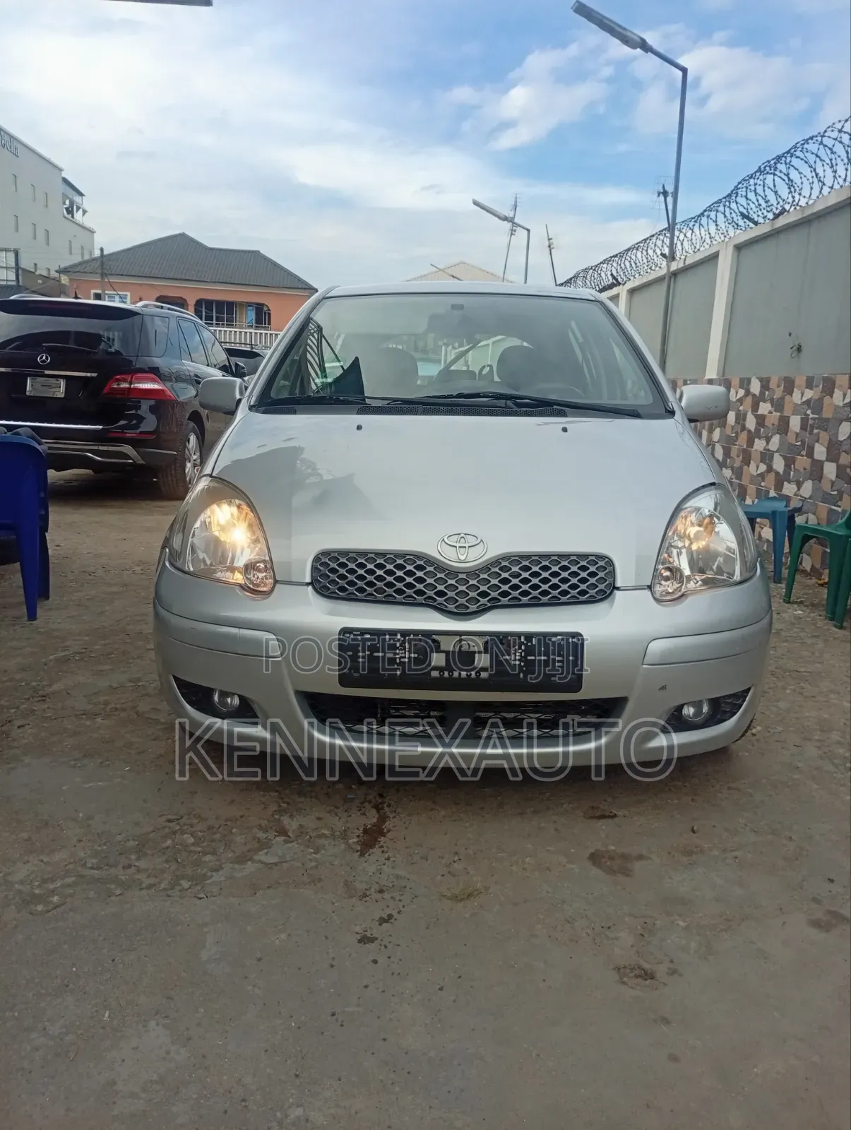 Toyota Yaris 1.0 2005 Silver