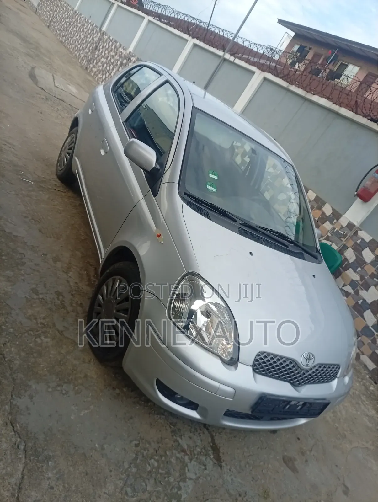 Toyota Yaris 1.0 2005 Silver