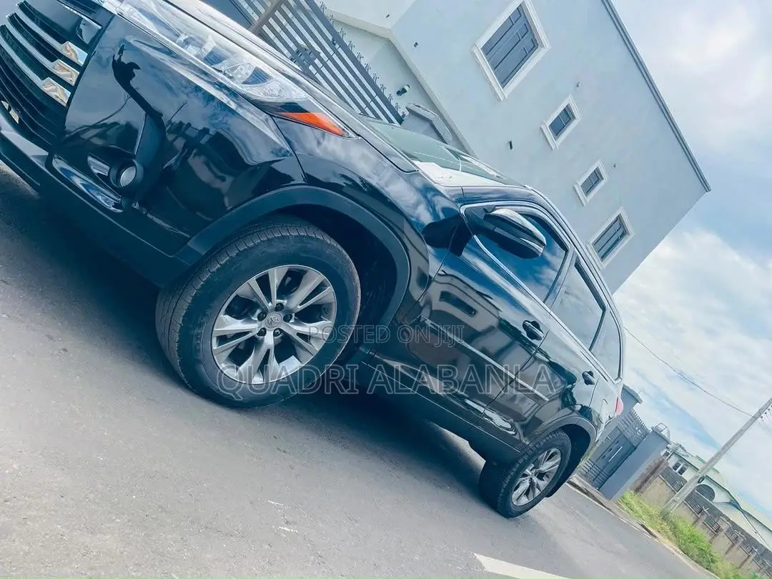 Toyota Highlander XLE 4dr SUV AWD (3.5L 6cyl 6A) 2015 Black