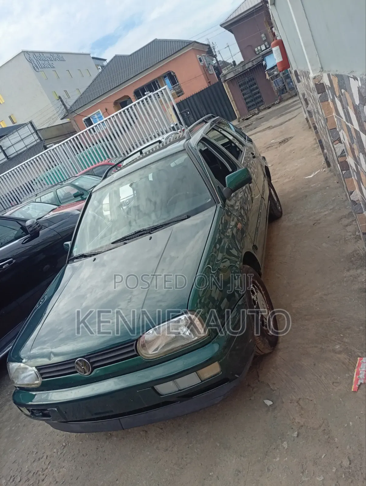 Volkswagen Golf 1999 Green