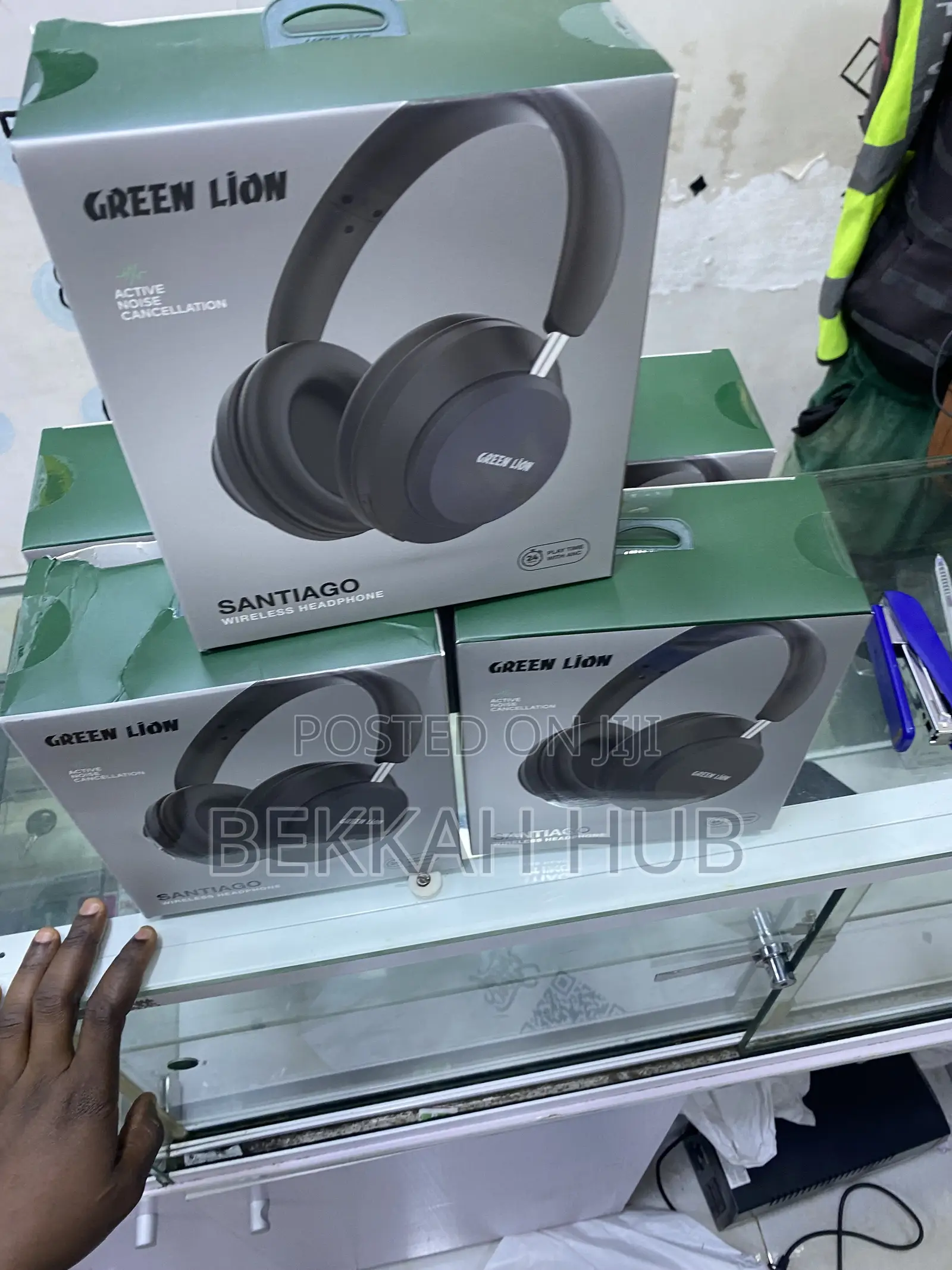 Green Lion Santiago Active Noise Cancellation Headset