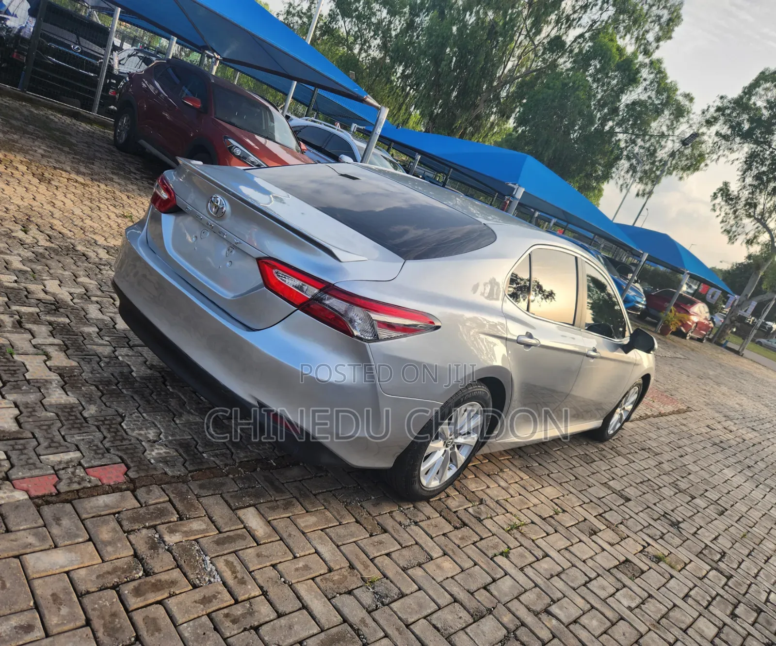 Toyota Camry 2019 Silver