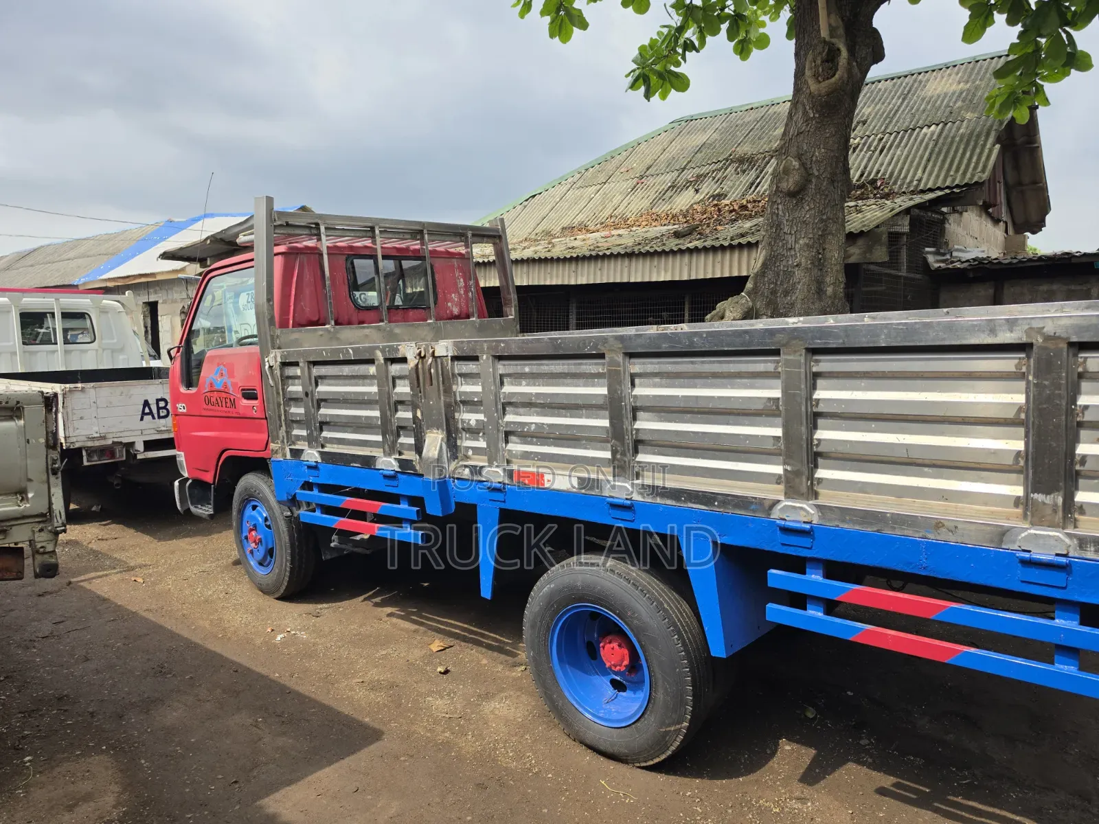Toyota Dyna 150 Company Used 2RZ Engine