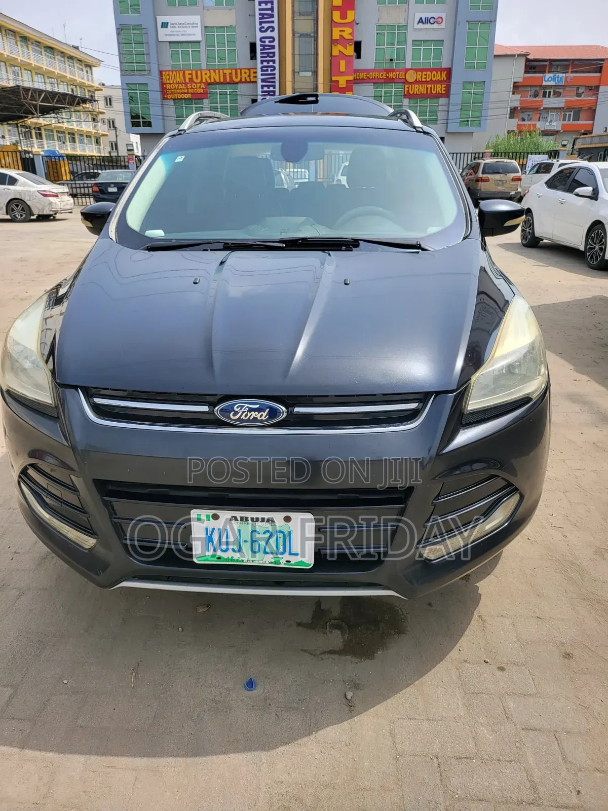 Ford Escape Titanium 4dr SUV (1.6L 4cyl Turbo 6A) 2014 Black