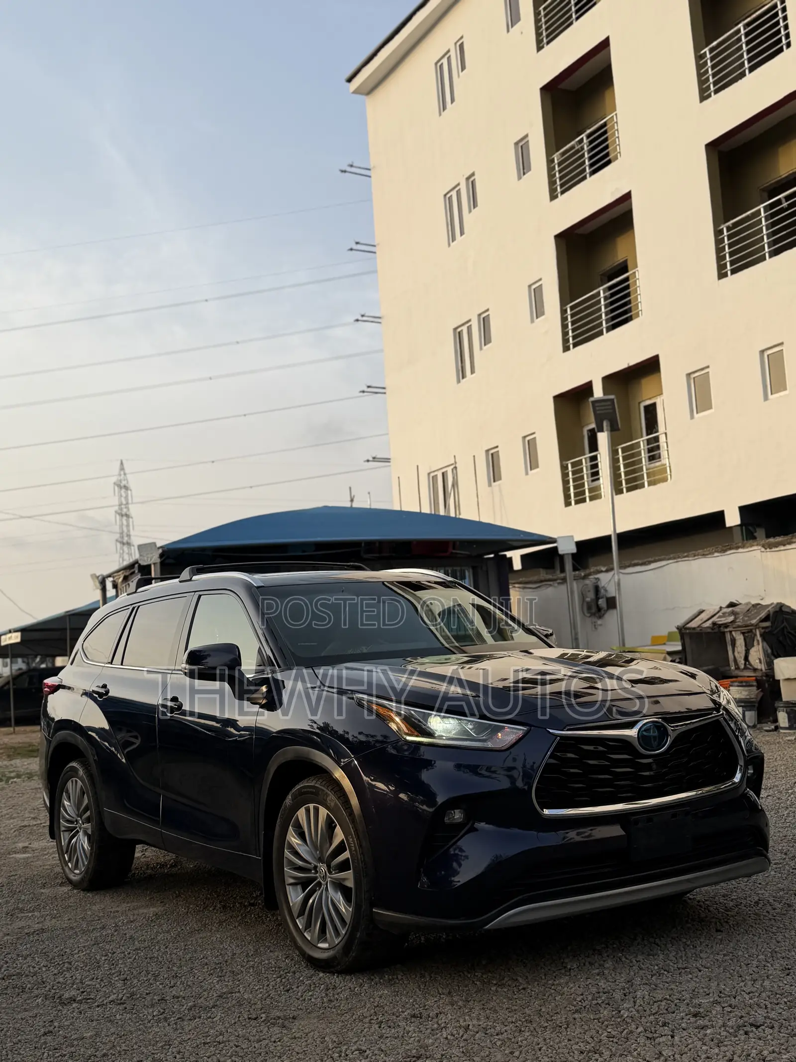 Toyota Highlander Platinum FWD 2023 Blue