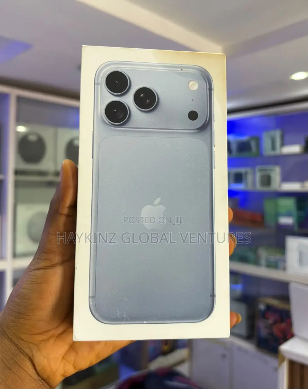 New Apple iPhone 18 Pro Max 256 GB Blue