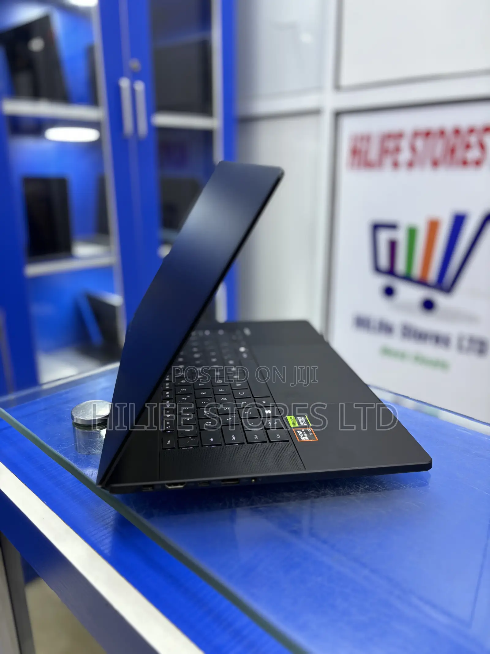 Laptop Asus ProArt P16 64GB AMD Ryzen 9 SSD 4T