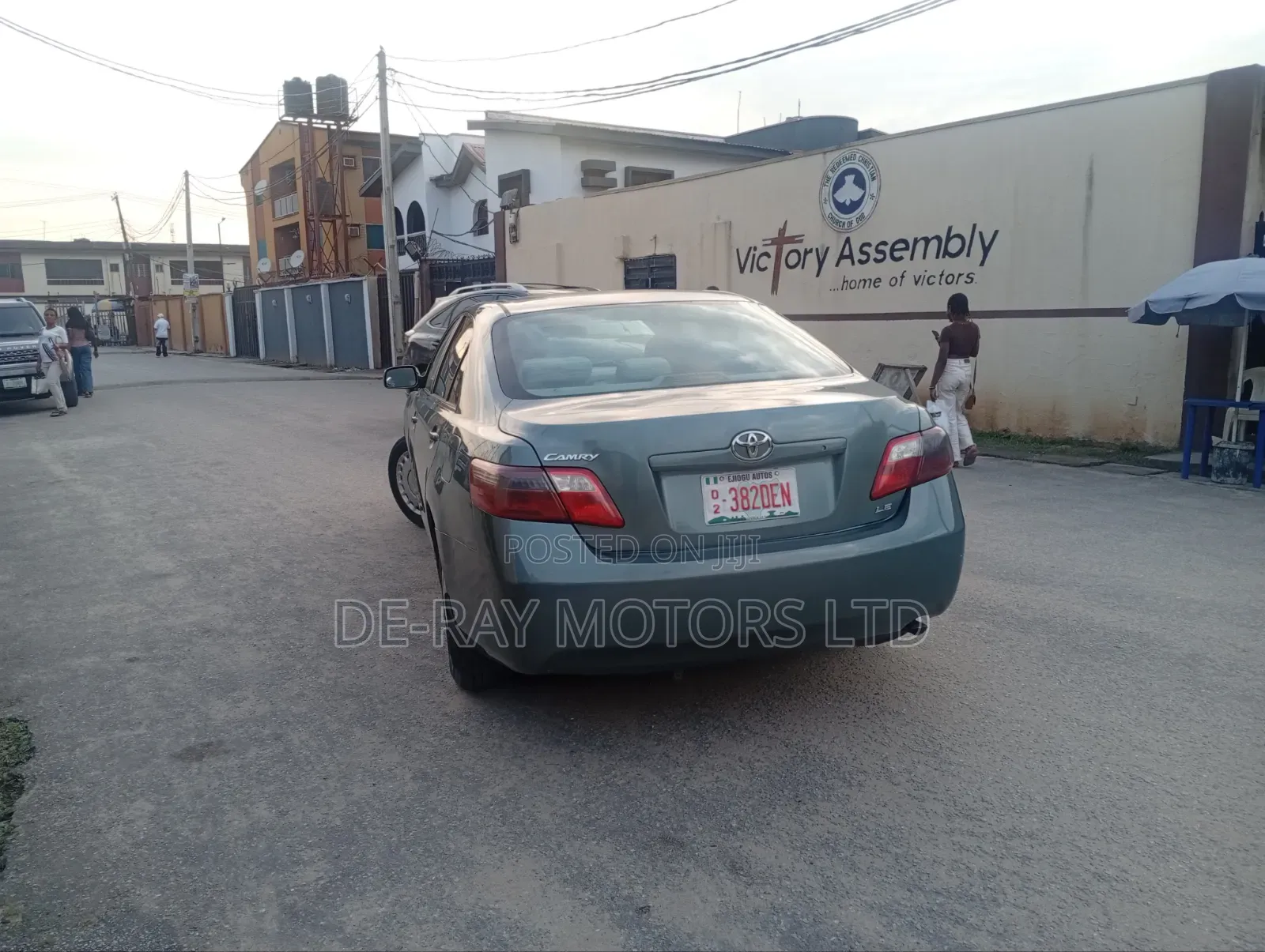 Toyota Camry LE 4dr Sedan (2.4L 4cyl 5A) 2008