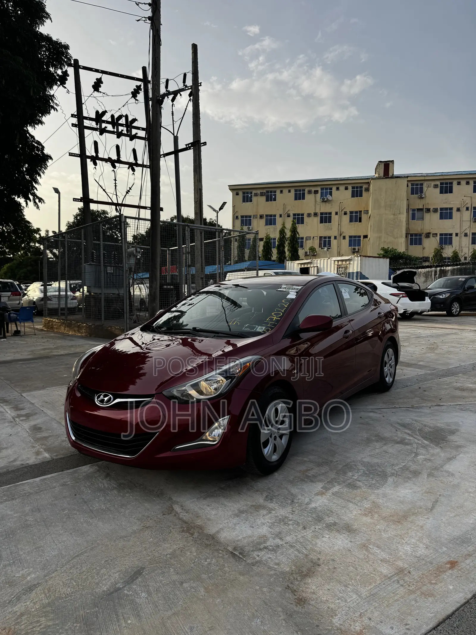 Hyundai Elantra Value Edition Sedan FWD (1.8L 4cyl 6A) 2016 Burgundy