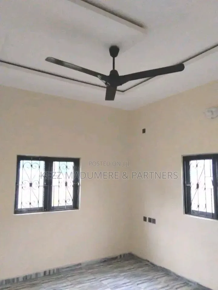 3bdrm Block of Flats in Nwaniba Road Uyo for rent