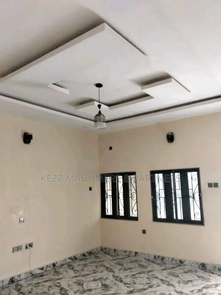 3bdrm Block of Flats in Nwaniba Road Uyo for rent