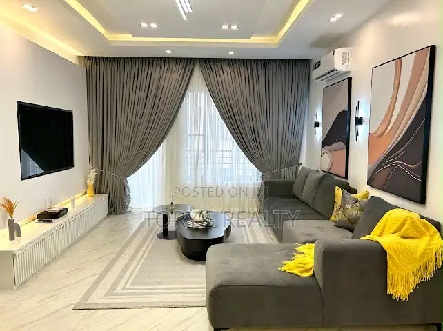 Furnished 3bdrm Apartment in Banana Island for rent