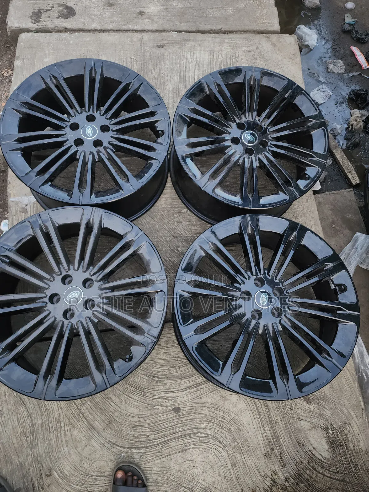 Original Oem Rang Rover 2020,2023,2024 Rim.