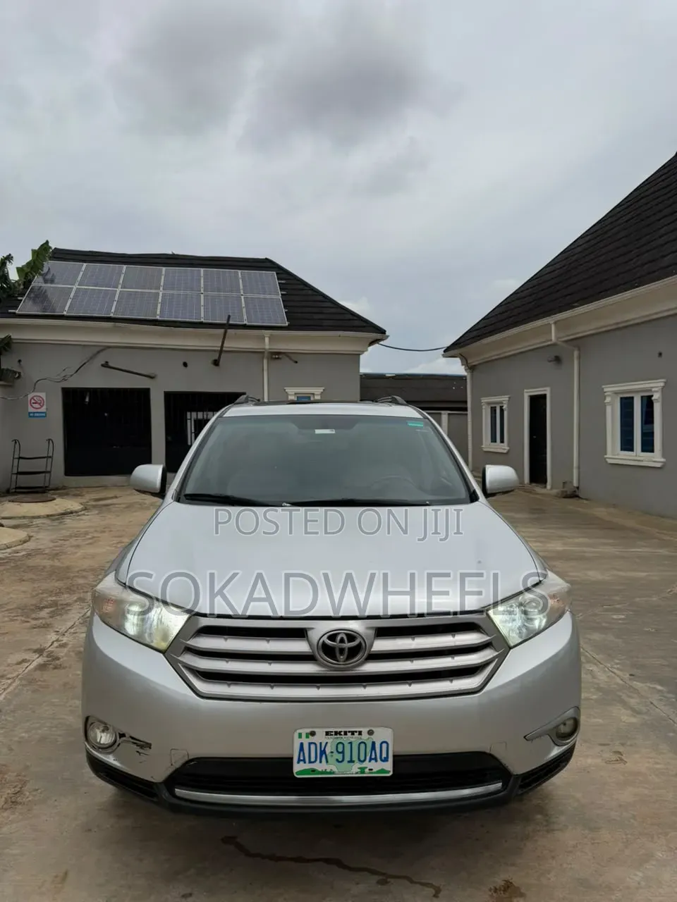 Toyota Highlander Limited 2010 Silver