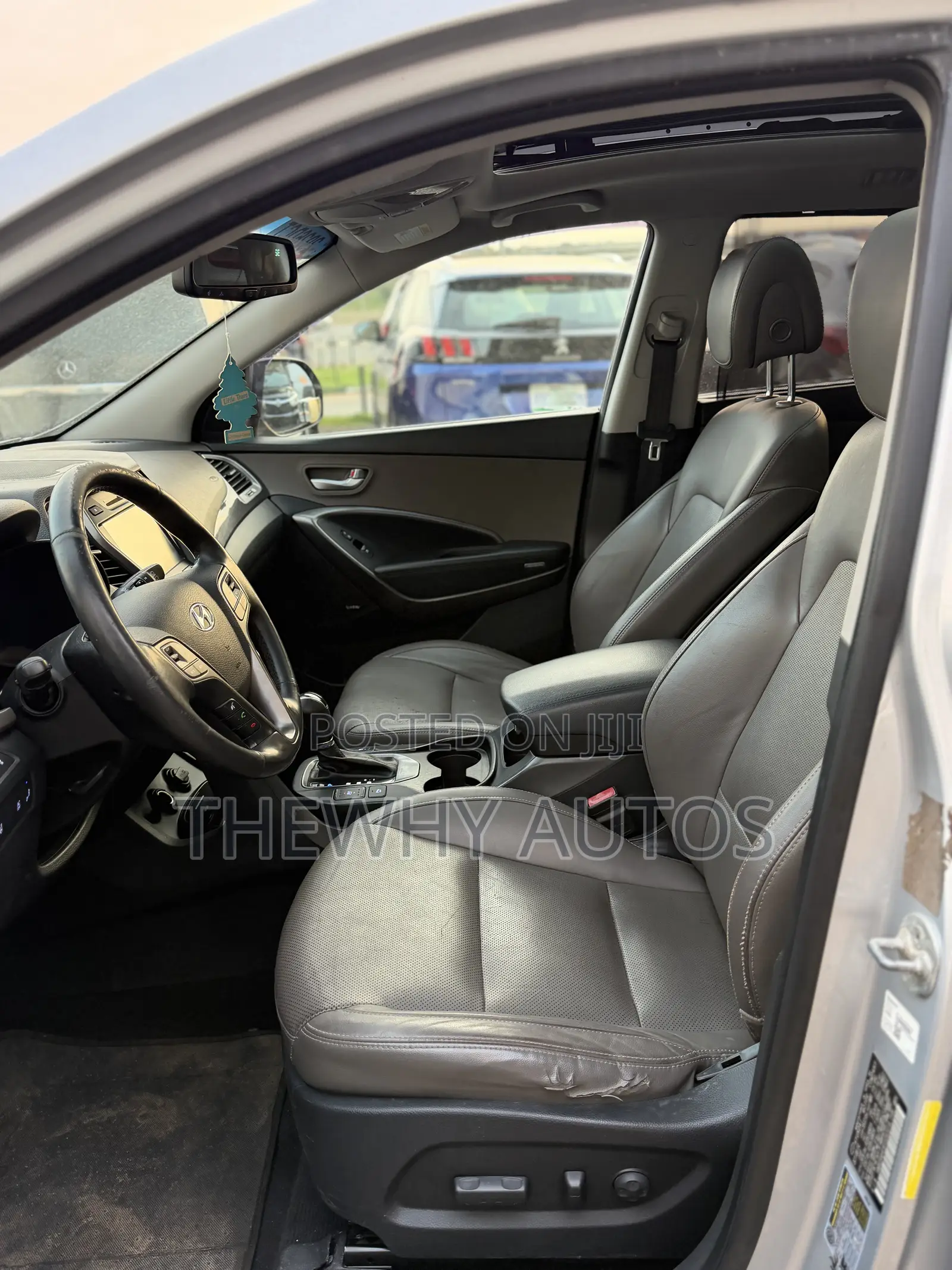 Hyundai Santa Fe Limited 4dr SUV AWD (3.3L 6cyl 6A) 2015 Silver