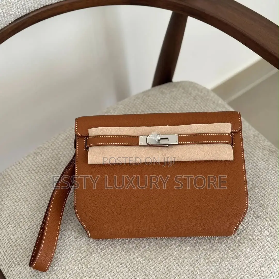 High Quality Hermès Kelly Depeches Pouch/Cross Bag