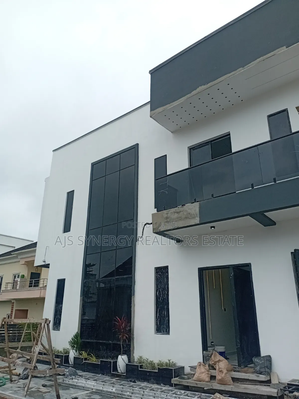 4bdrm Duplex in Sangotedo for sale