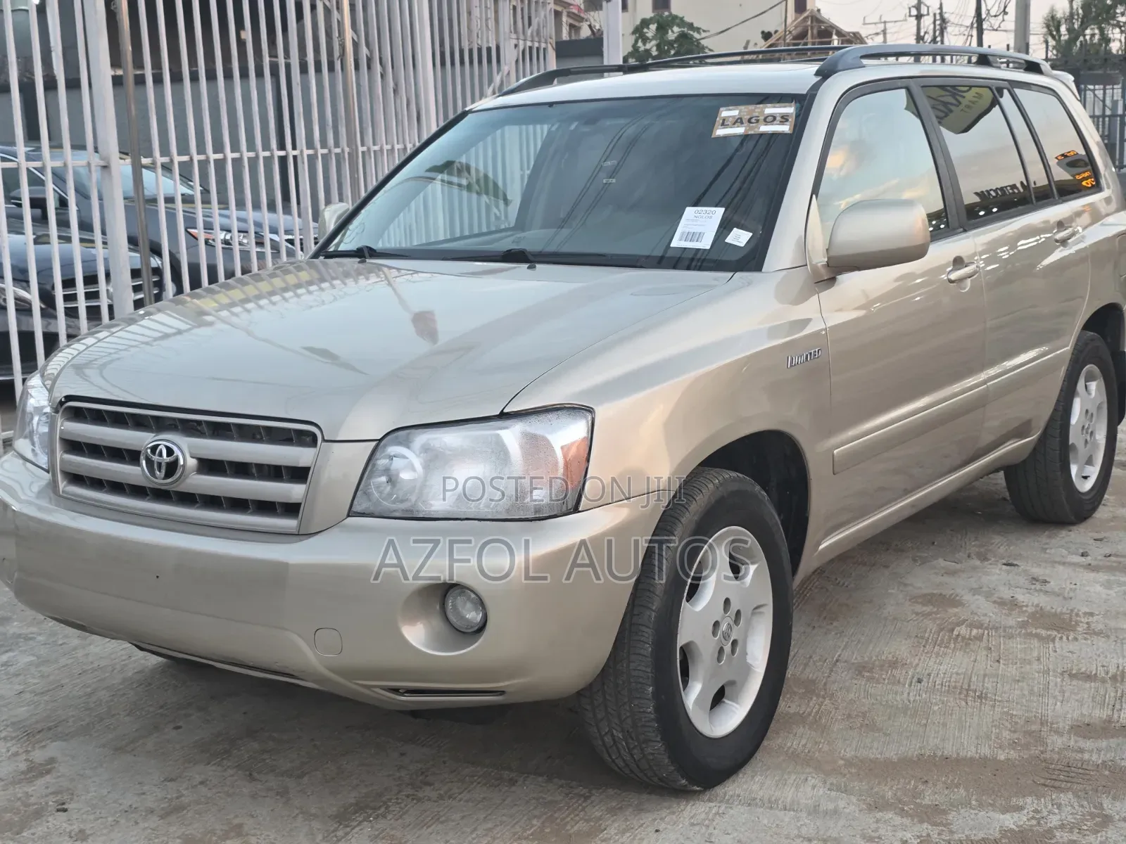 Toyota Highlander Limited V6 2005 Gold