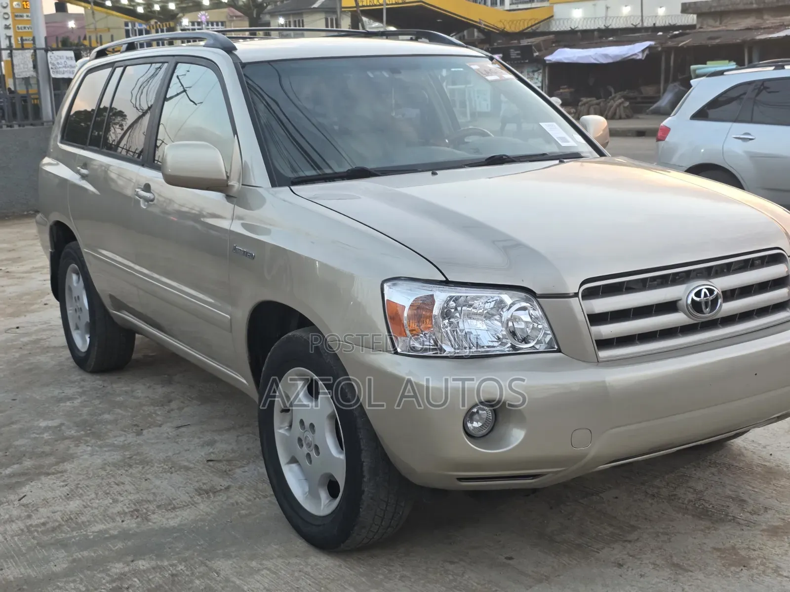 Toyota Highlander Limited V6 2005 Gold